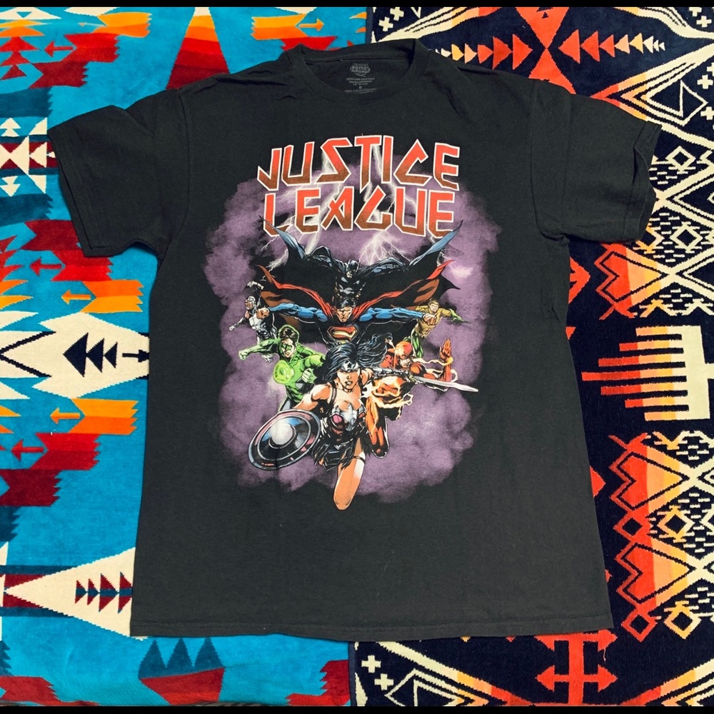 Like new Justice League tee Ironmaiden font Batman